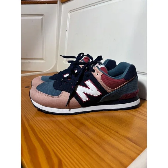 New Balance 574 Mens Casual Lifestyle Shoes Navy Pink Teal White N Logo size 11 - Picture 2 of 11